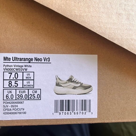 MTE UltraRange Neo VR3 Shoe  Python Vintage White - Picture 4 of 4